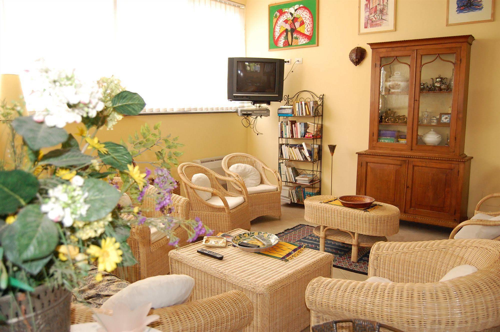 Residence Hotel Baia Portinenti リーパリ エクステリア 写真